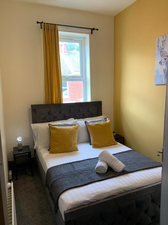 Balfour - Beautiful refurbished spacious 3 bedroom Gateshead flat Exterior foto