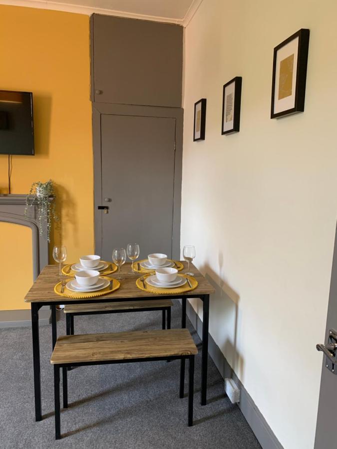 Balfour - Beautiful refurbished spacious 3 bedroom Gateshead flat Exterior foto